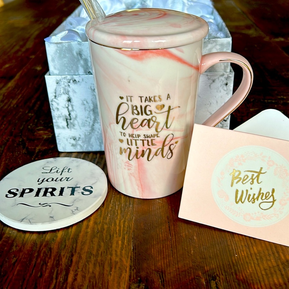 Teacher Gift Set.  Tall mug with lid, gold spoon - New in Box
